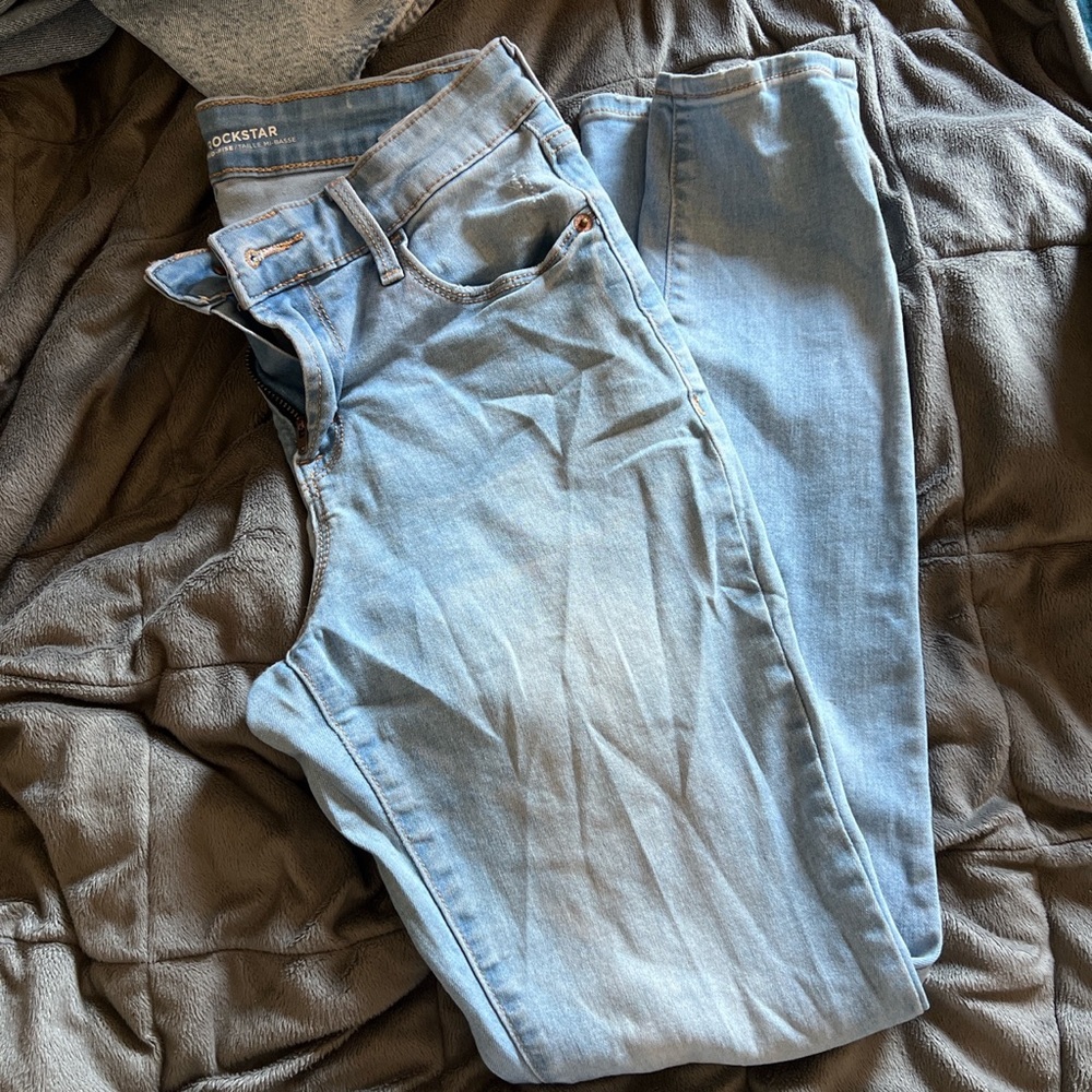 Old navy rockstar skinny jeans